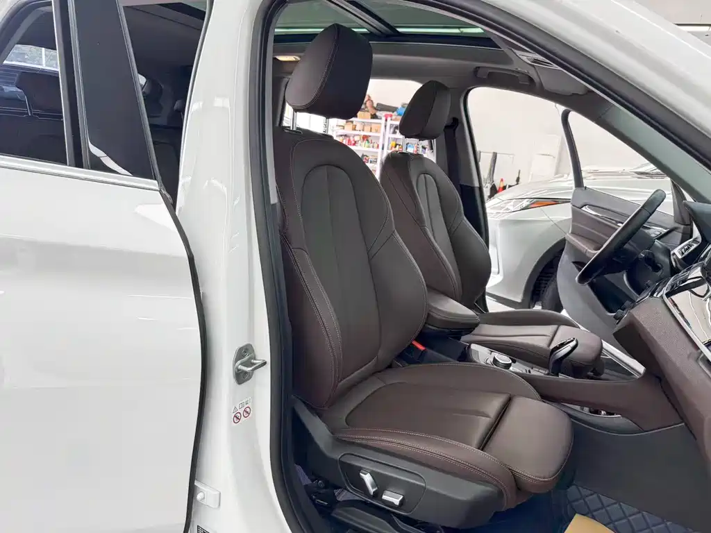 BMW X1 2022 — фото 15