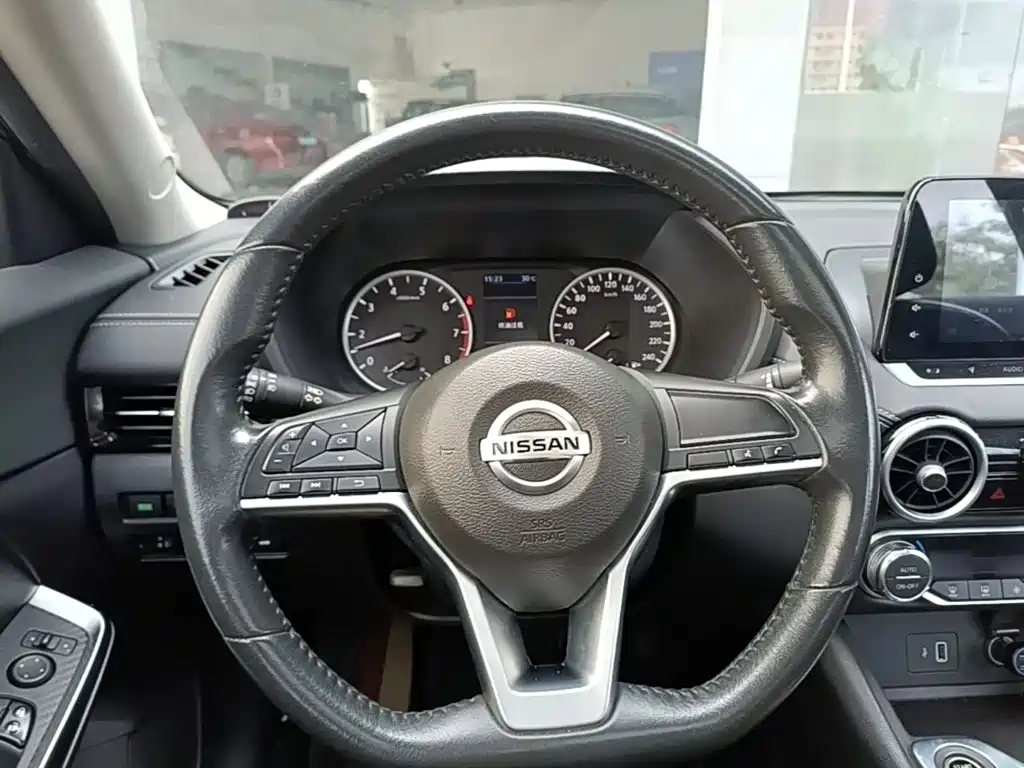 Nissan Sylphy 2022 — фото 11
