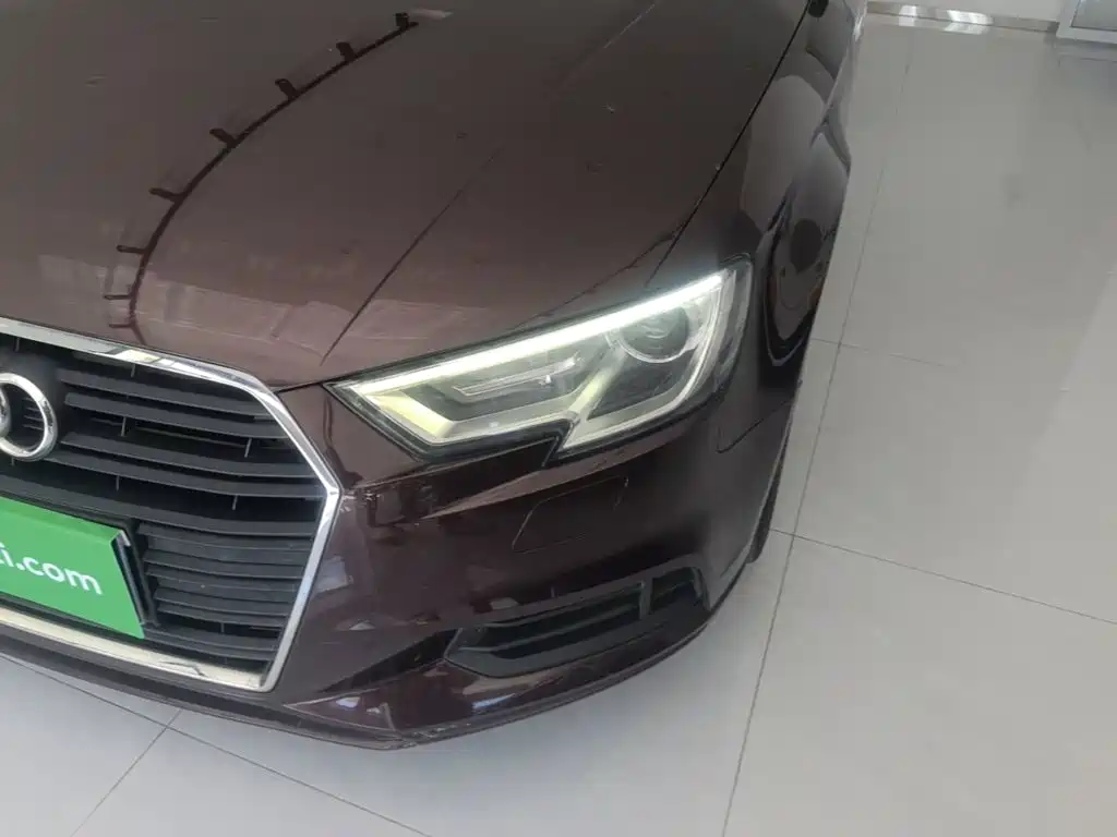 Audi A3 2017 — фото 24