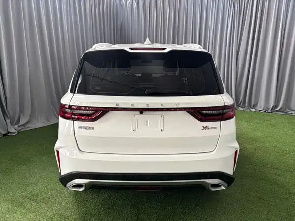 Geely Vision X6 2022