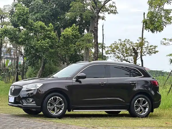 Borgward BX7 2019