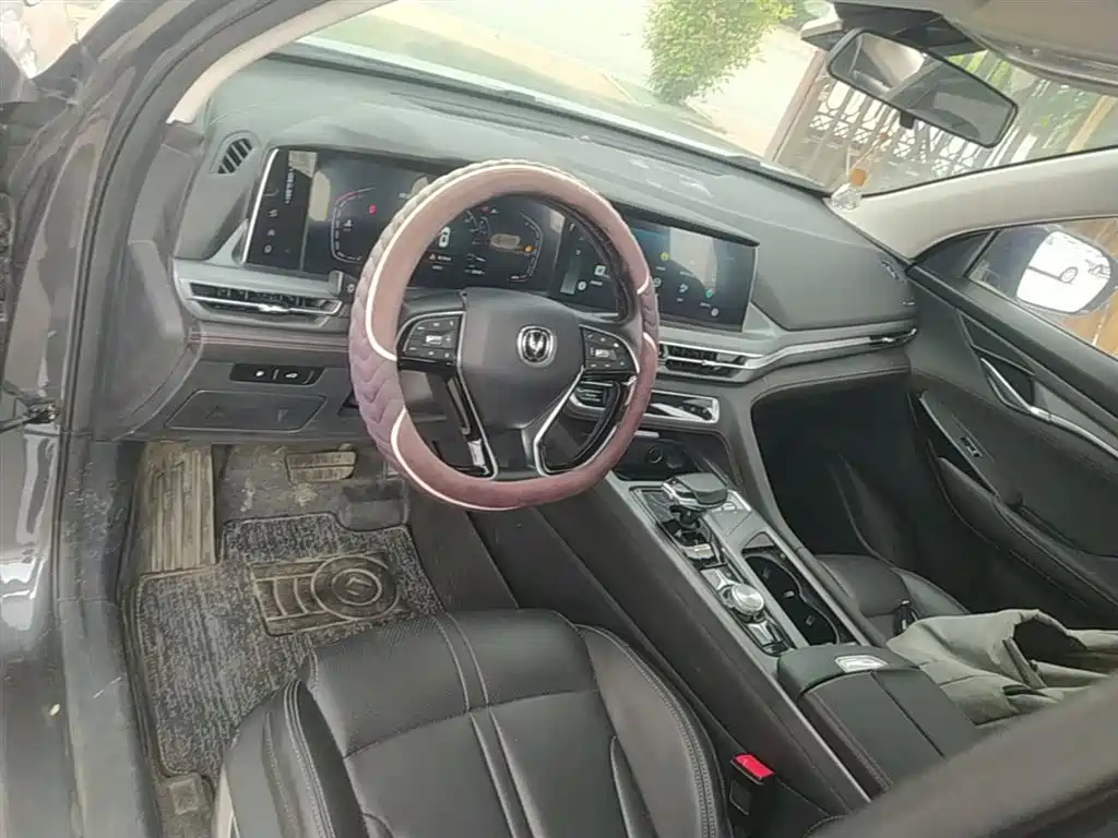 Changan CS75 PLUS 2021 — фото 10
