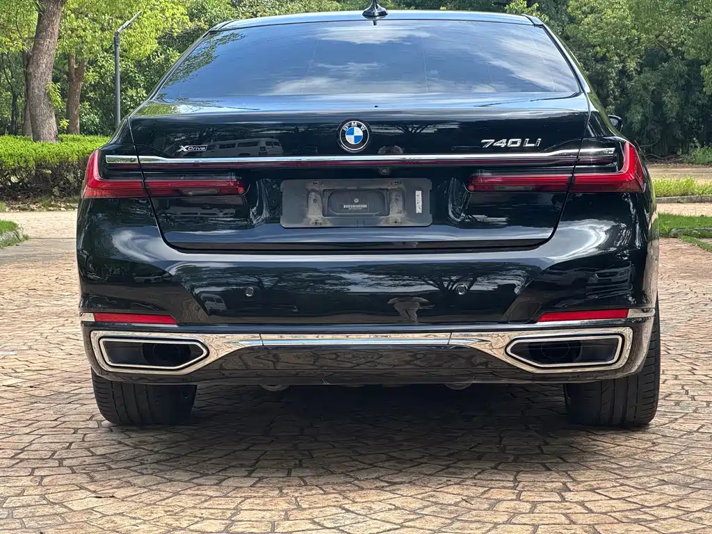 BMW 7 Series 2020 — фото 18