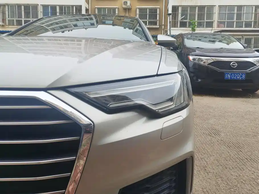 Audi A6L 2020