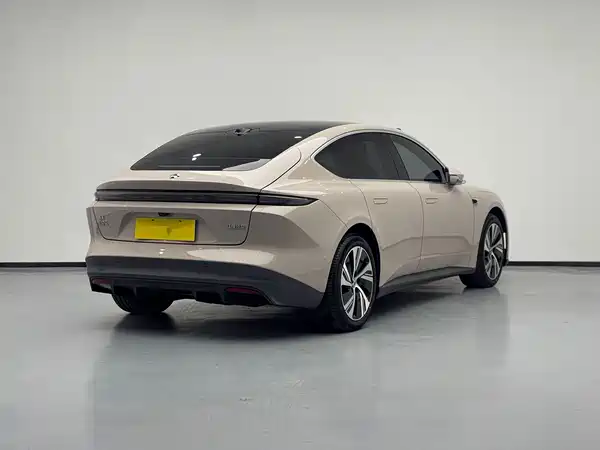 NIO ET5 2024