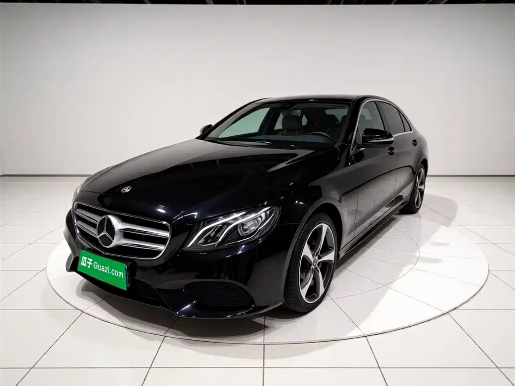 Mercedes-Benz E-Class 2019 — фото 1