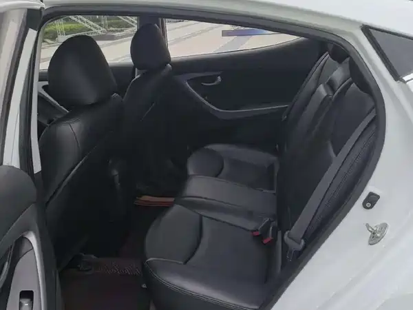 Hyundai Elantra Langdong 2017