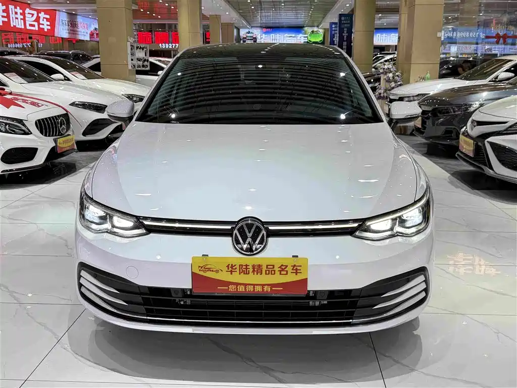 Volkswagen Golf 2022