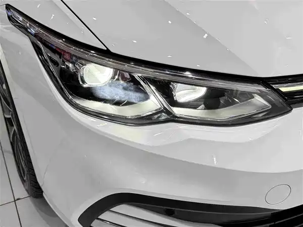 Volkswagen Golf 2022