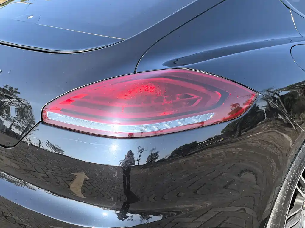 Porsche Panamera 2016 — фото 9