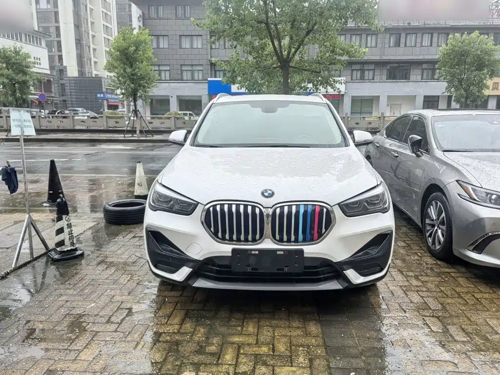 BMW X1 2020 — фото 4