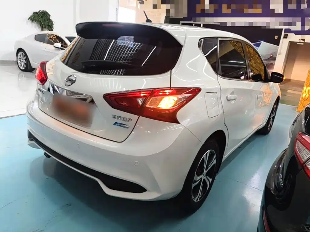 Nissan Tiida 2019