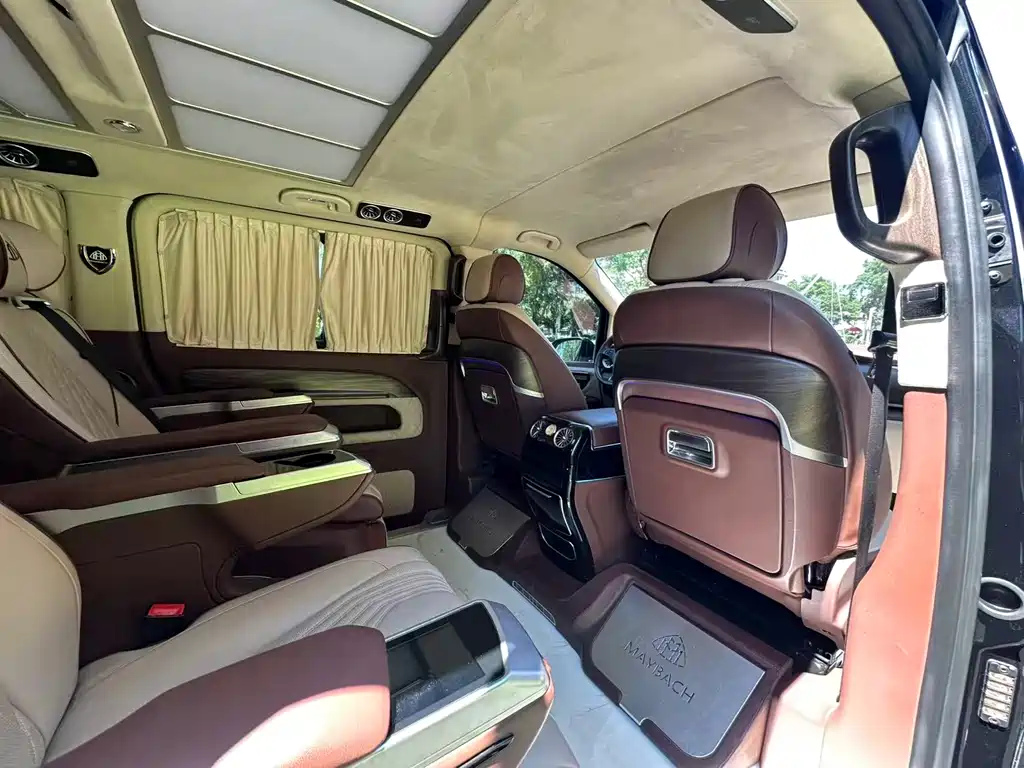 Mercedes-Benz Vito 2023 — фото 14
