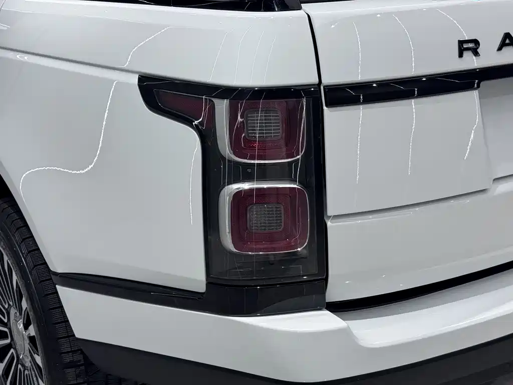 Land Rover Range Rover 2018 — фото 10