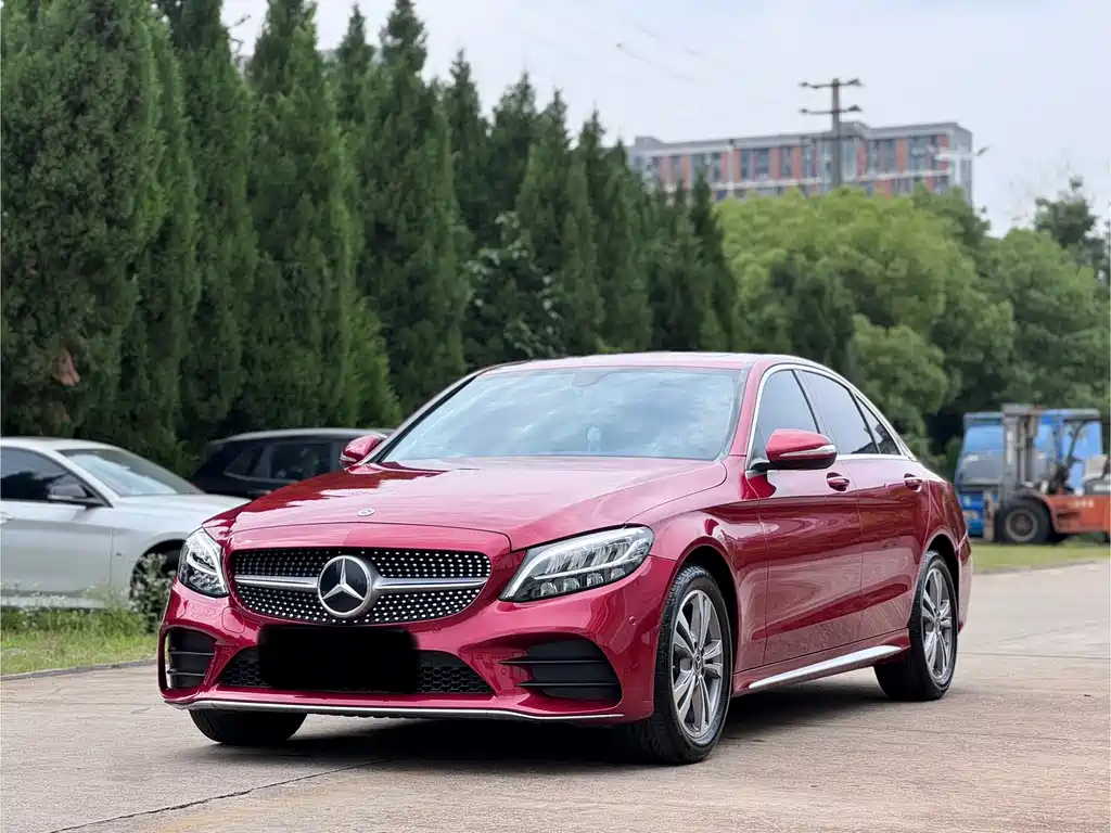 Mercedes-Benz C-Class 2020
