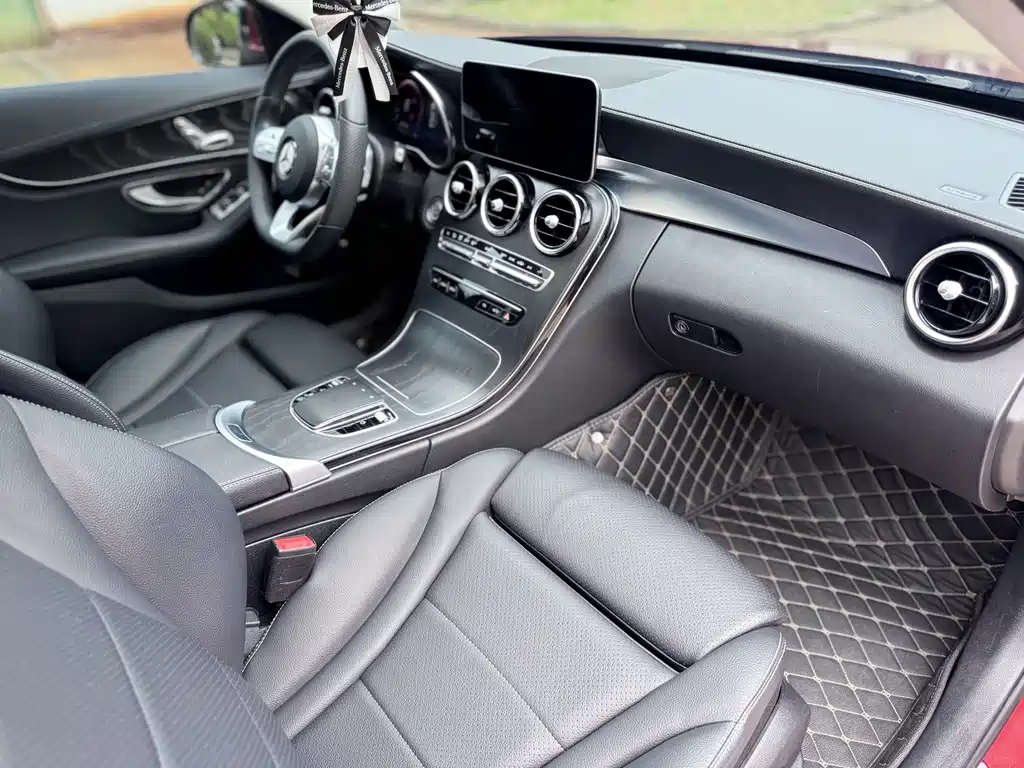 Mercedes-Benz C-Class 2020 — фото 8