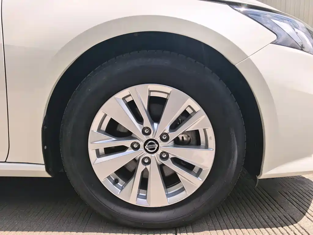 Nissan Teana 2020 — фото 16