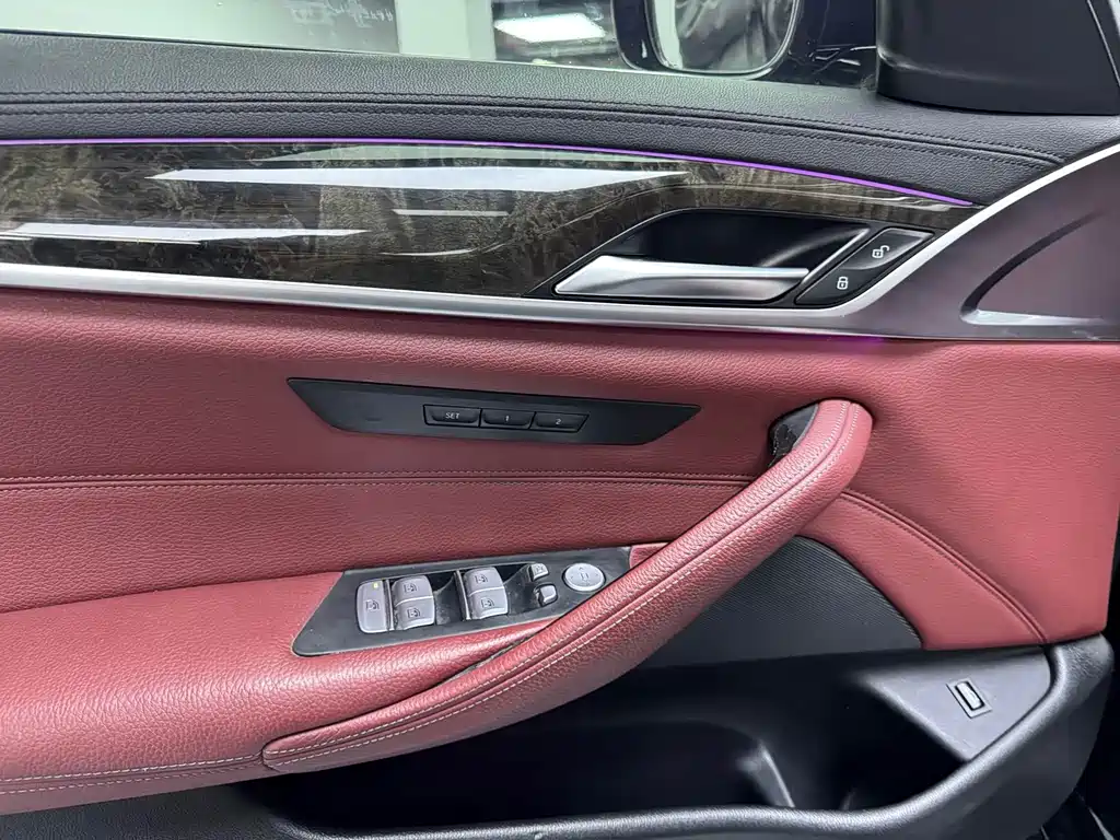 BMW 5 Series 2018