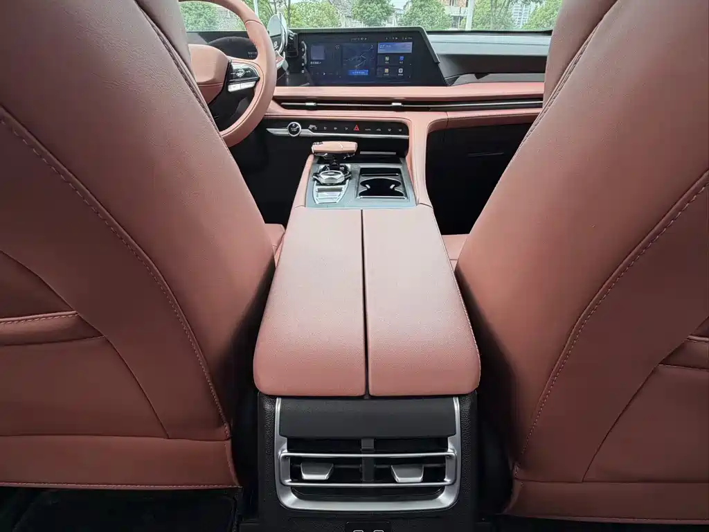 Changan CS75 PLUS 2024 — фото 13