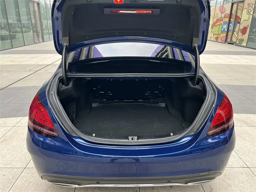 Mercedes-Benz C-Class 2020 — фото 24