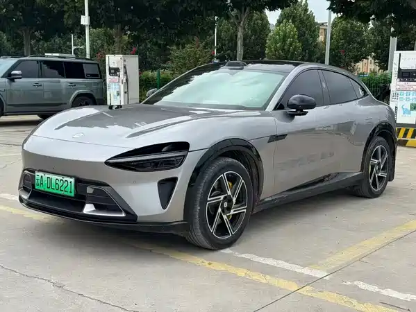 Xiaomi YU7 2025