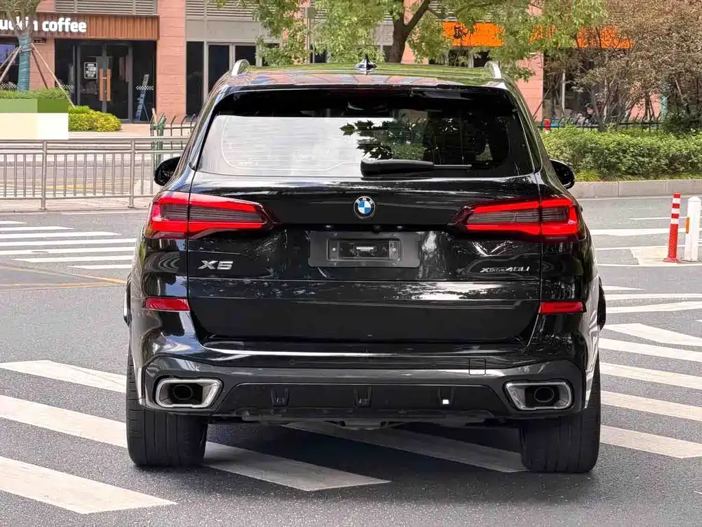 BMW X5 2022 — фото 8