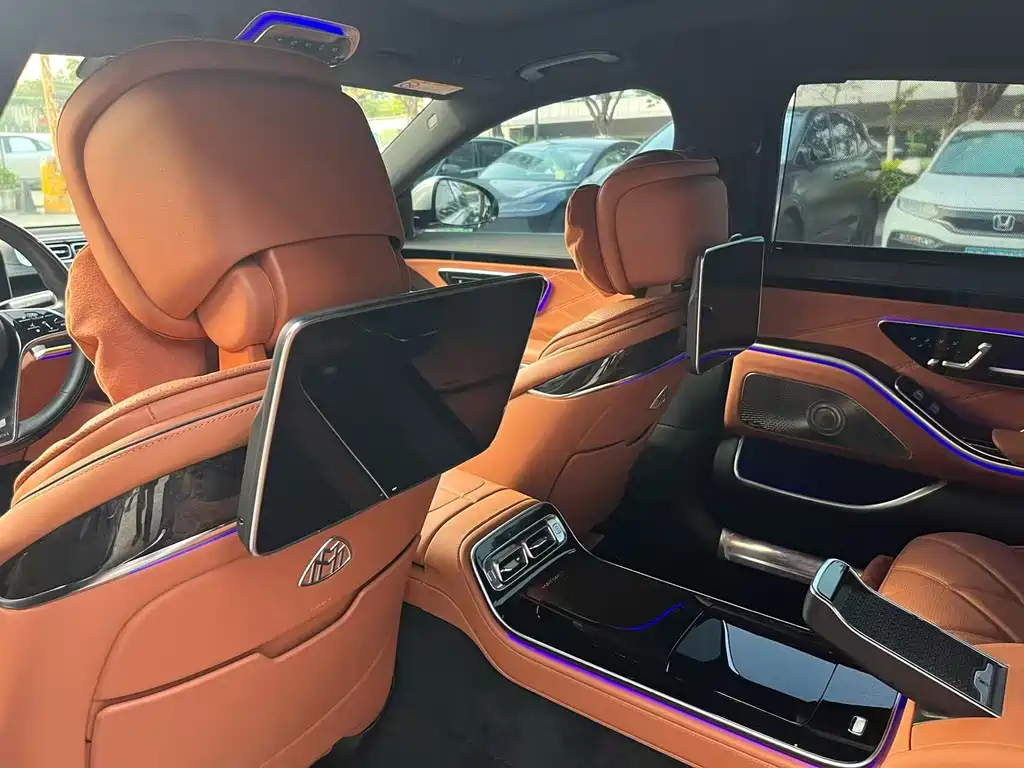 Mercedes-Benz S-Class 2023 — фото 13