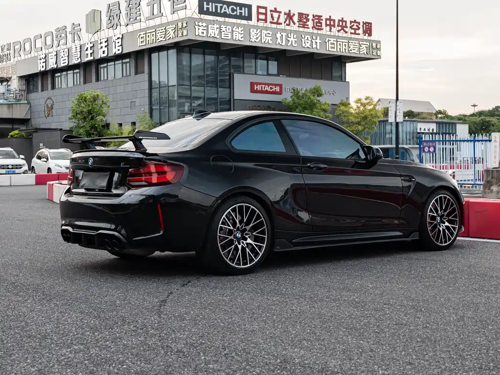 BMW M2 2020 — фото 4