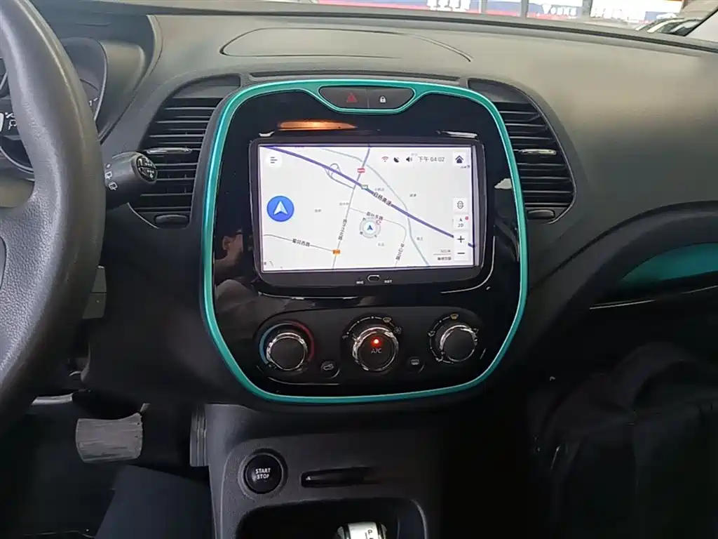 Renault Captur 2019 — фото 13