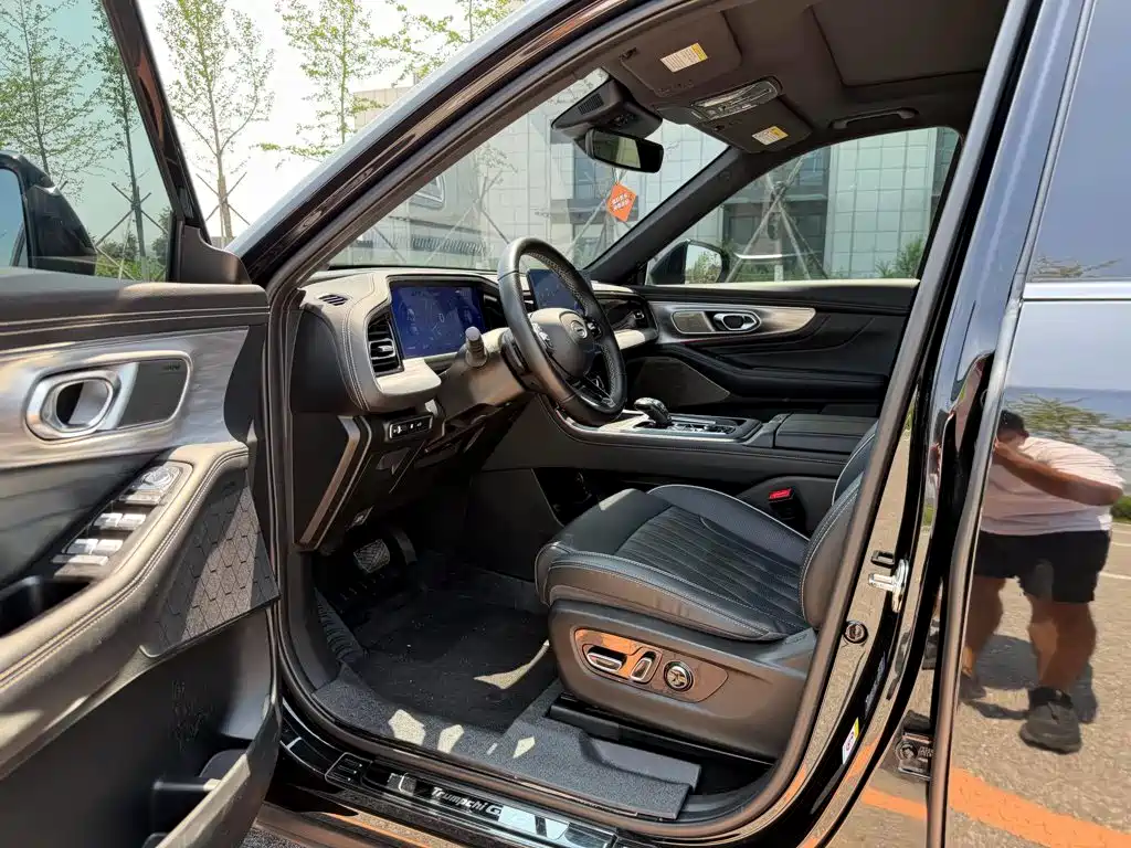 GAC Trumpchi GS8 2023 — фото 9