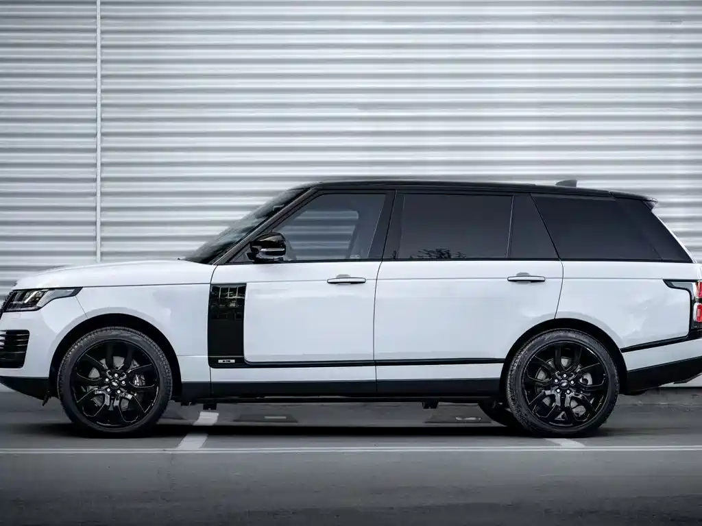 Land Rover Range Rover 2022 — фото 2