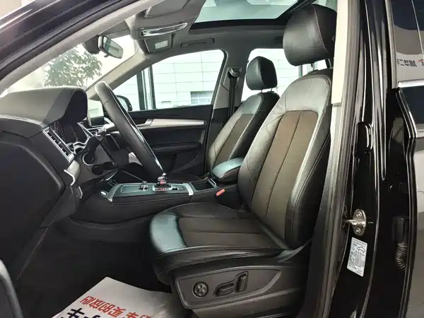Audi Q5L 2019