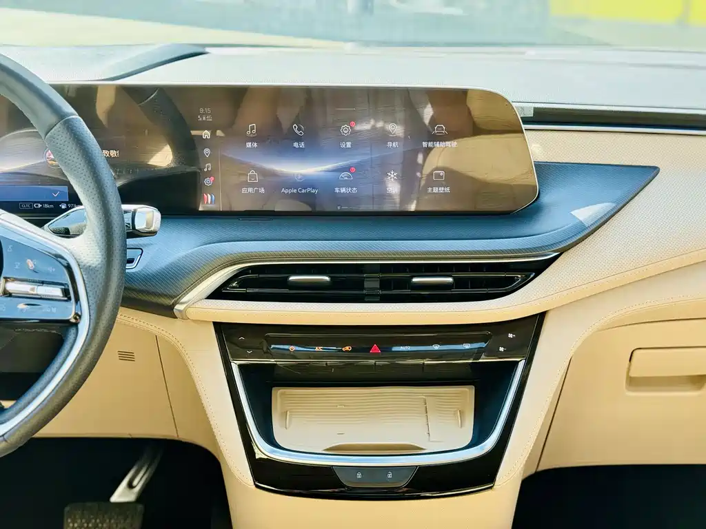 Buick GL8 New Energy 2025 — фото 10