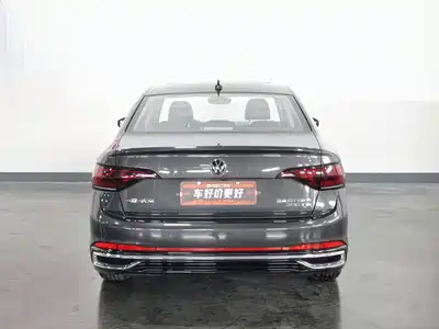Volkswagen Sagitar 2022