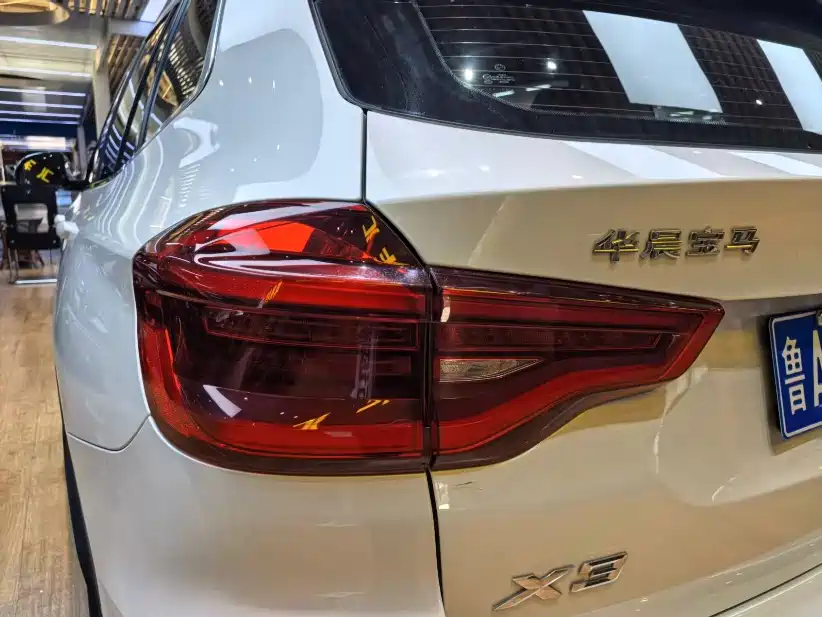 BMW X3 2019 — фото 17