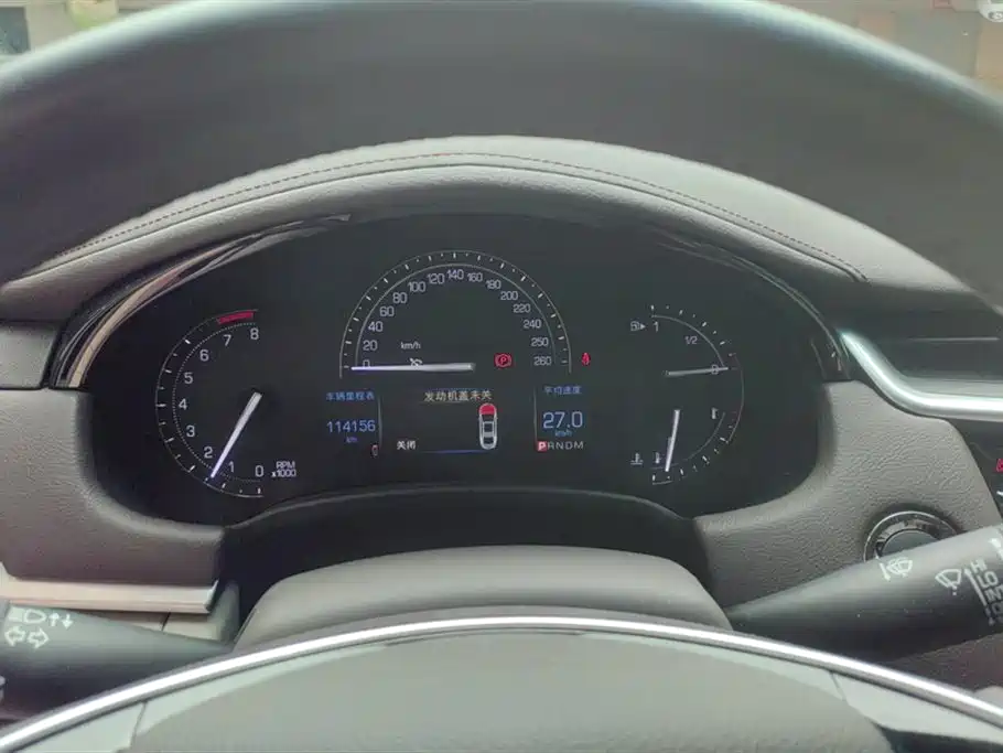 Cadillac XTS 2017 — фото 14