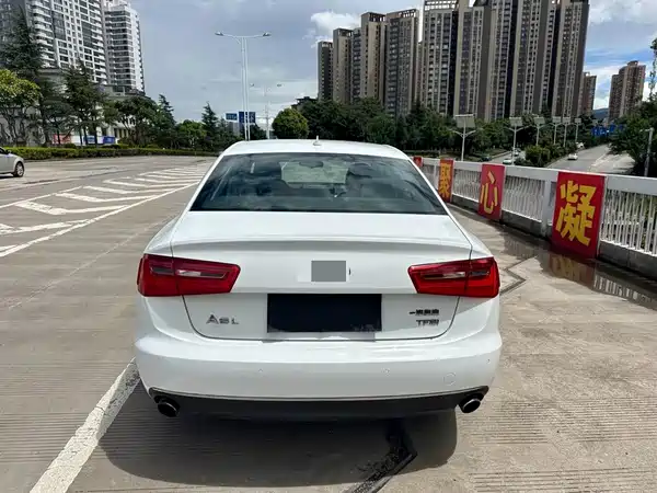 Audi A6L 2013