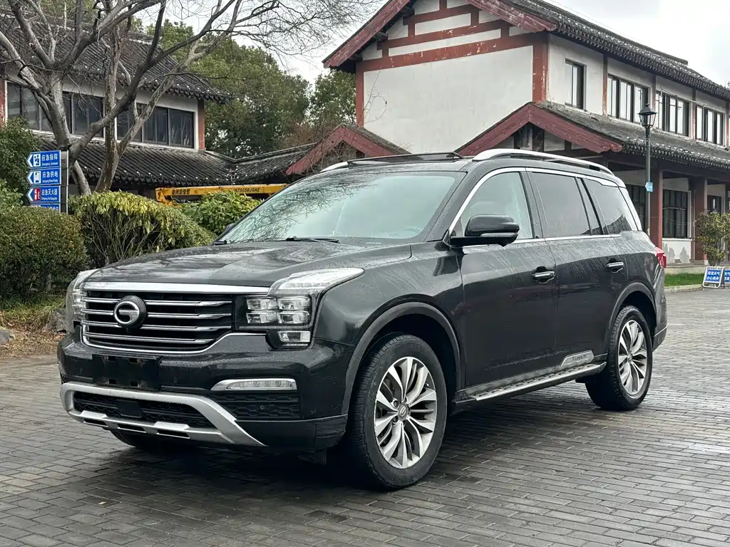 GAC Motor Trumpchi GS8 2017 — фото 6