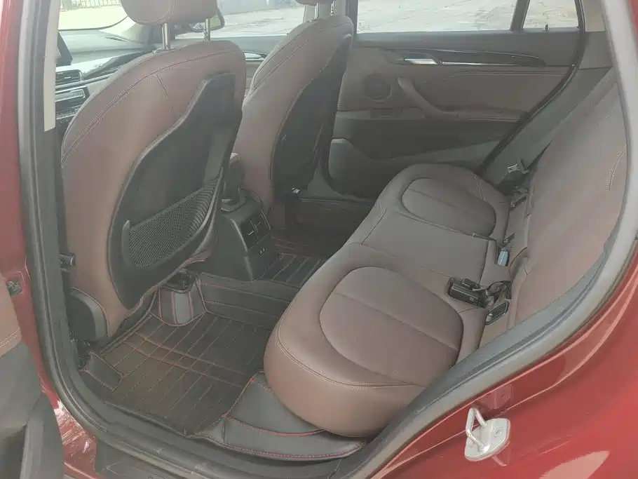 BMW X1 2020 — фото 11