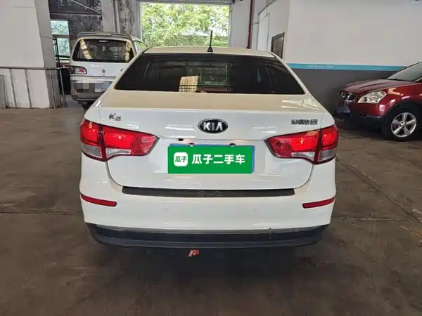 Kia K2 2015