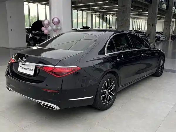 Mercedes-Benz S-Class 2021