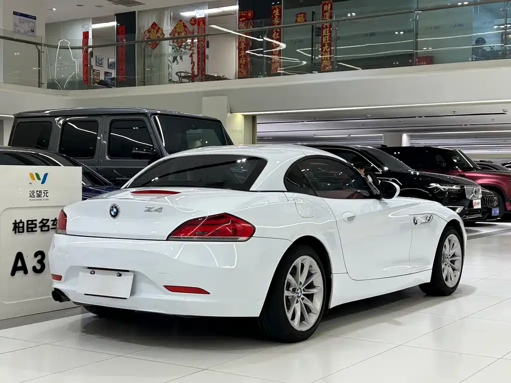 BMW Z4 2013 — фото 11