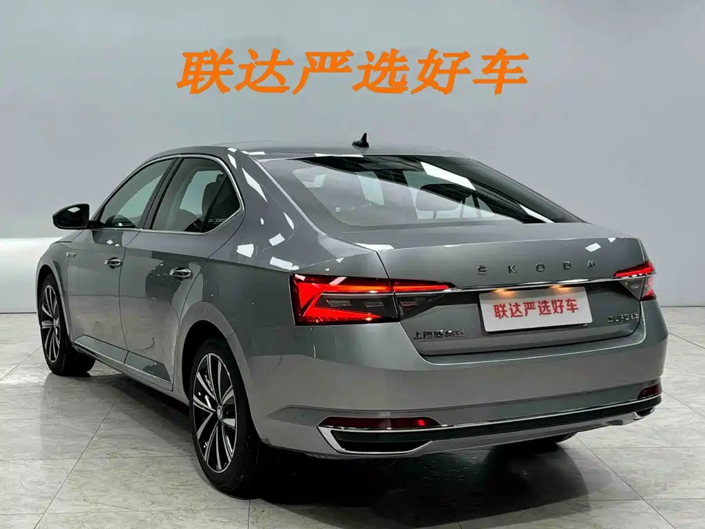 Skoda Superb 2024 — фото 24