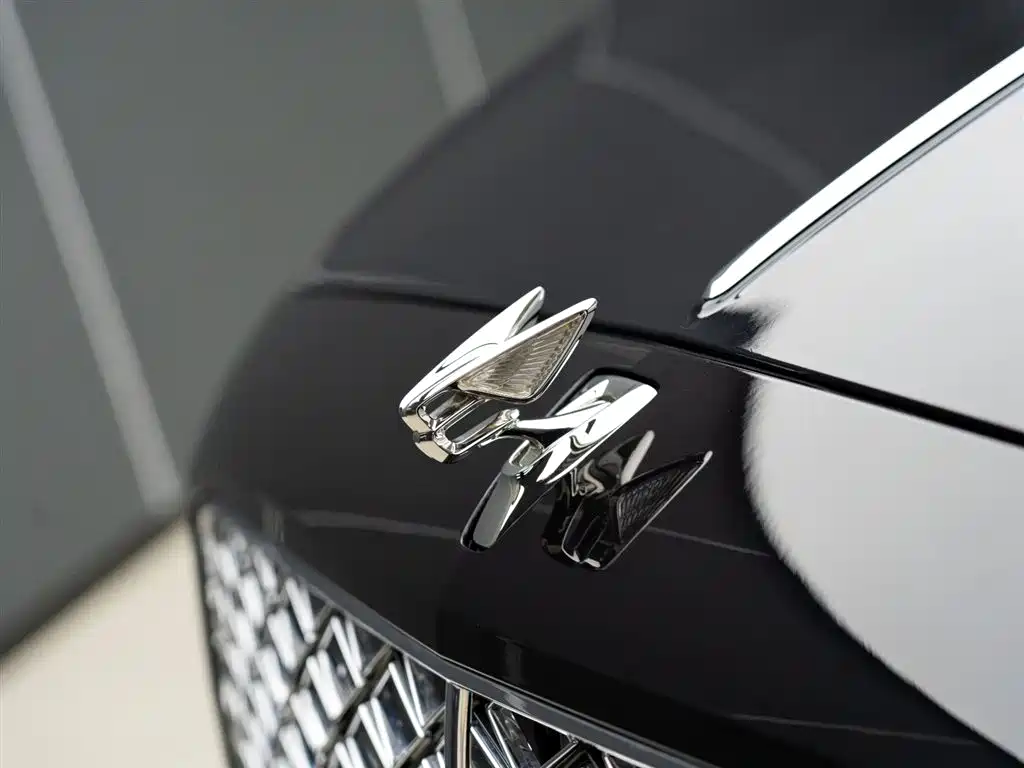 Bentley Flying Spur PHEV 2022 — фото 4