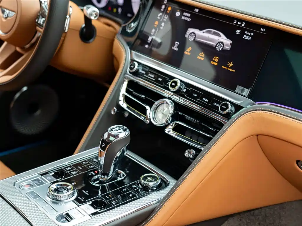 Bentley Flying Spur PHEV 2022 — фото 25