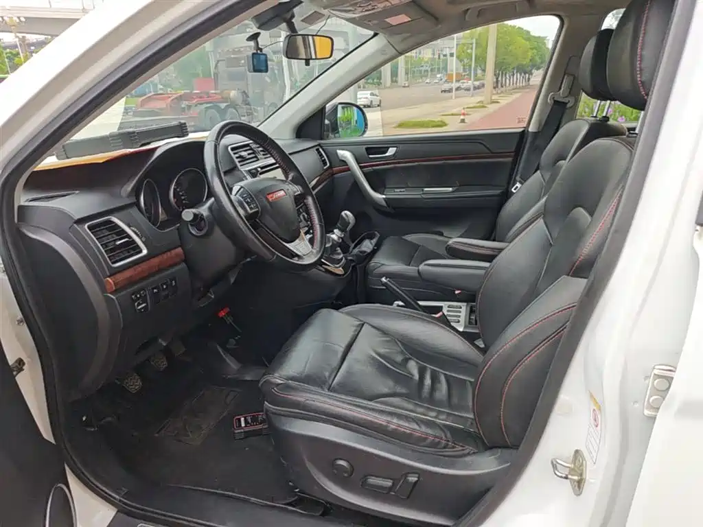 Haval H6 2015 — фото 15