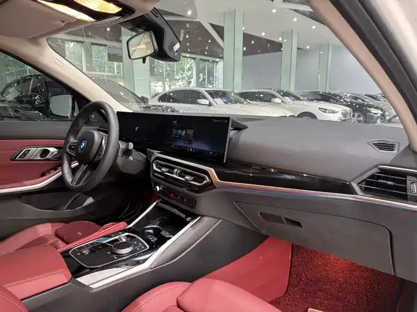 BMW i3 2024