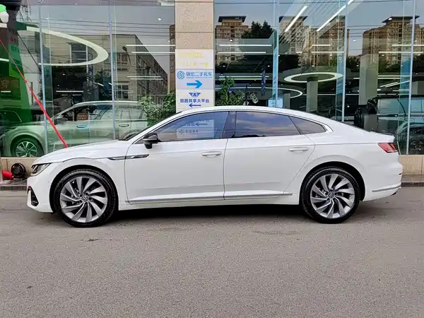Volkswagen CC 2021