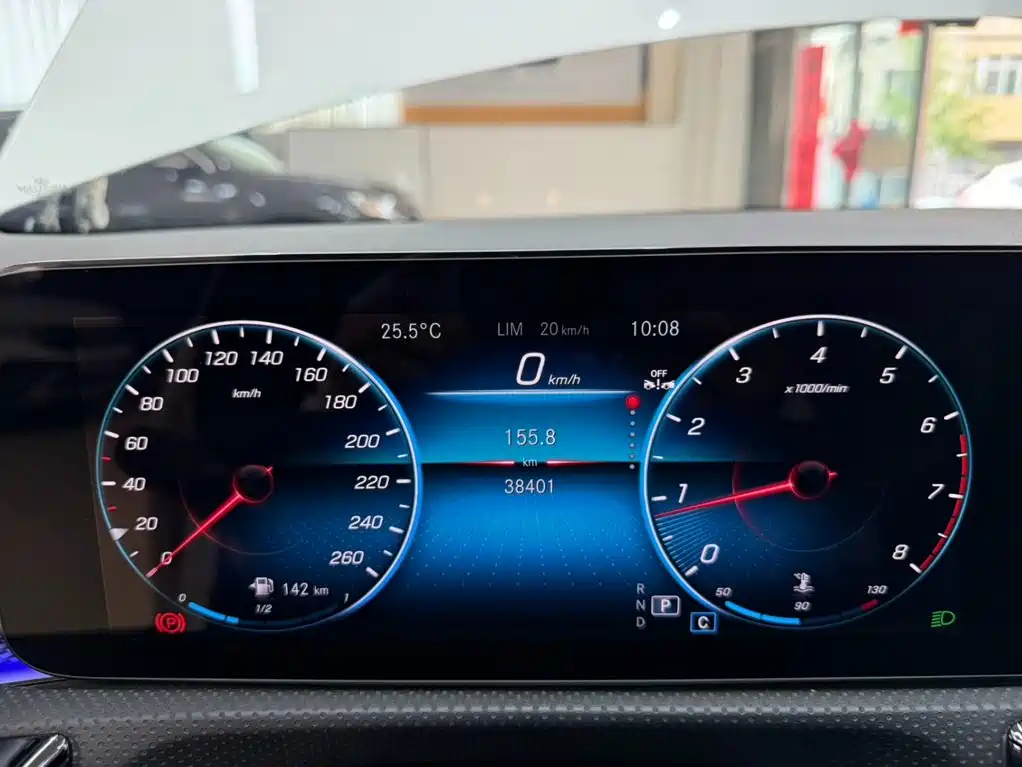 Mercedes-Benz A-Class 2023 — фото 10