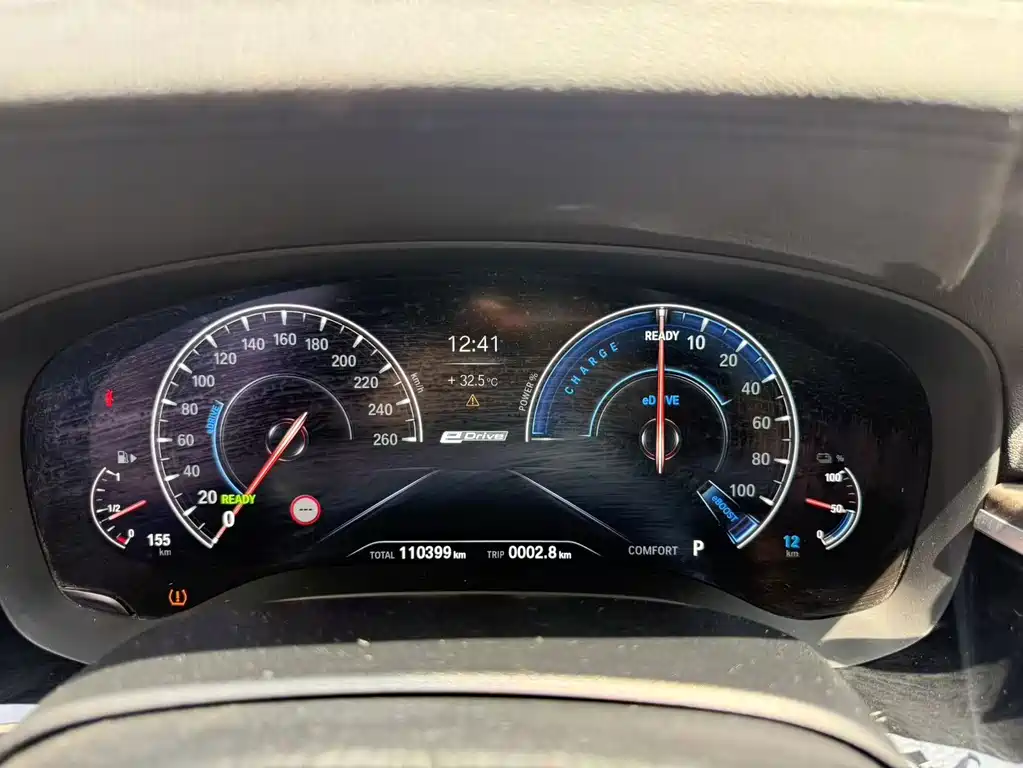 BMW 5 Series New Energy 2019 — фото 10